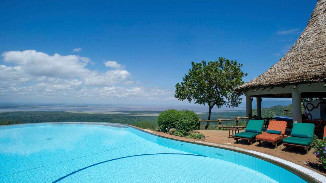 lake manyara serena lodge view