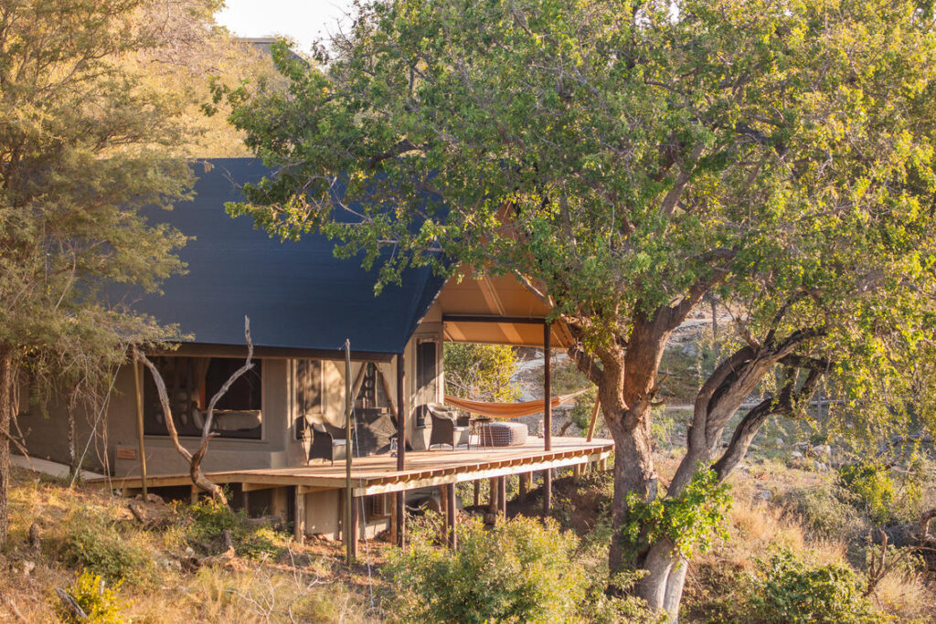What to pack will sometimes depend on the kind of Safari you're going on.