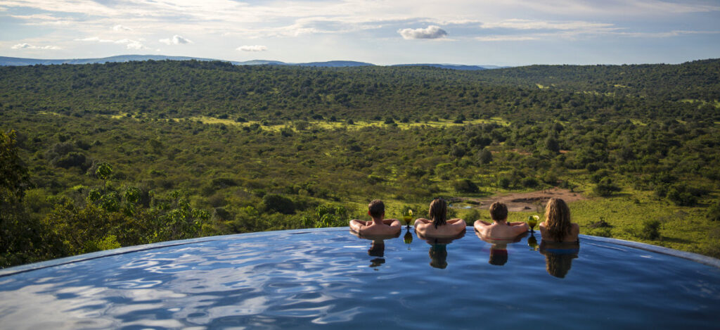 mihingo loDGe scenic view