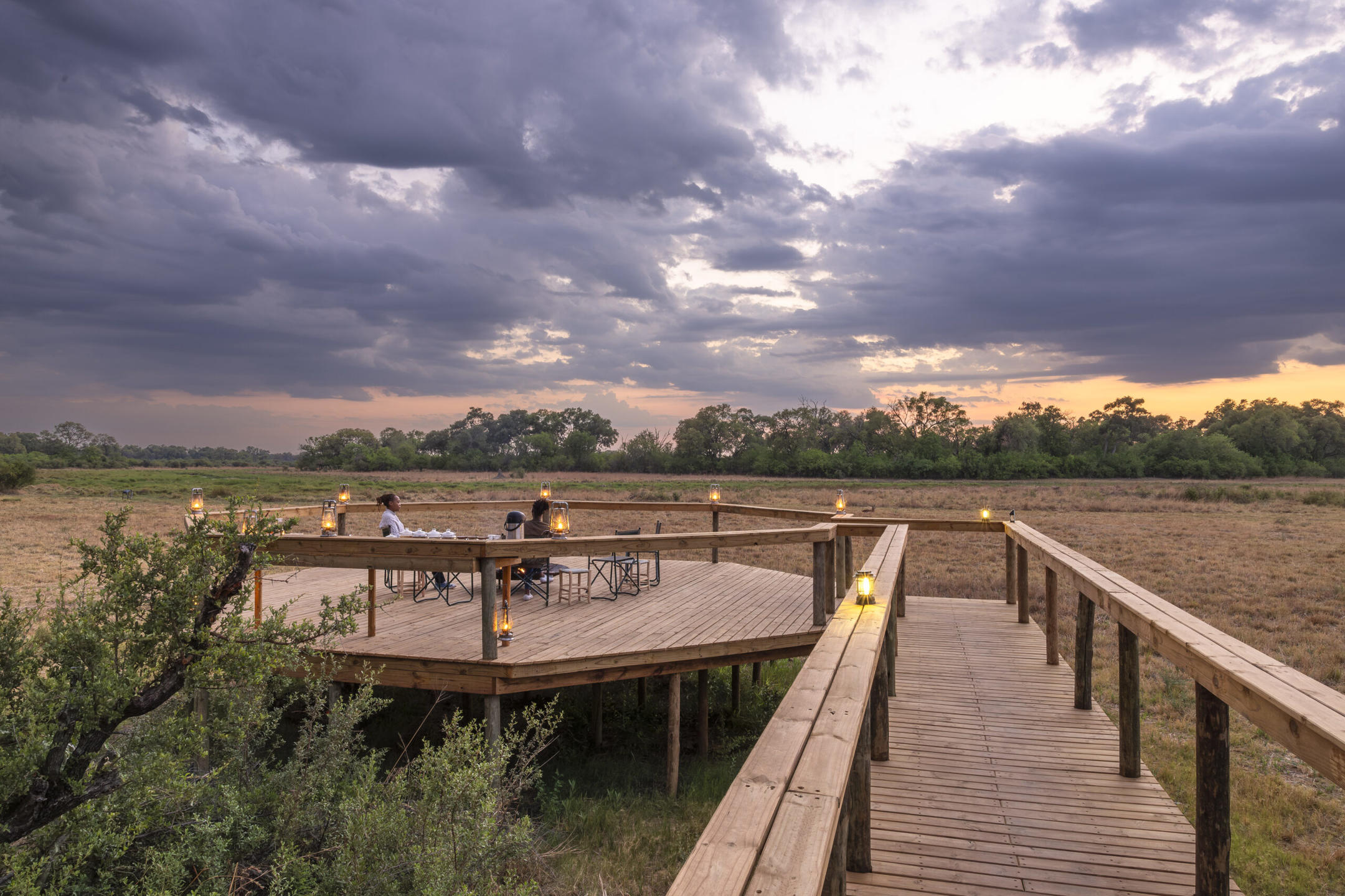Dramatic Views over the fire pit at camp Khwai